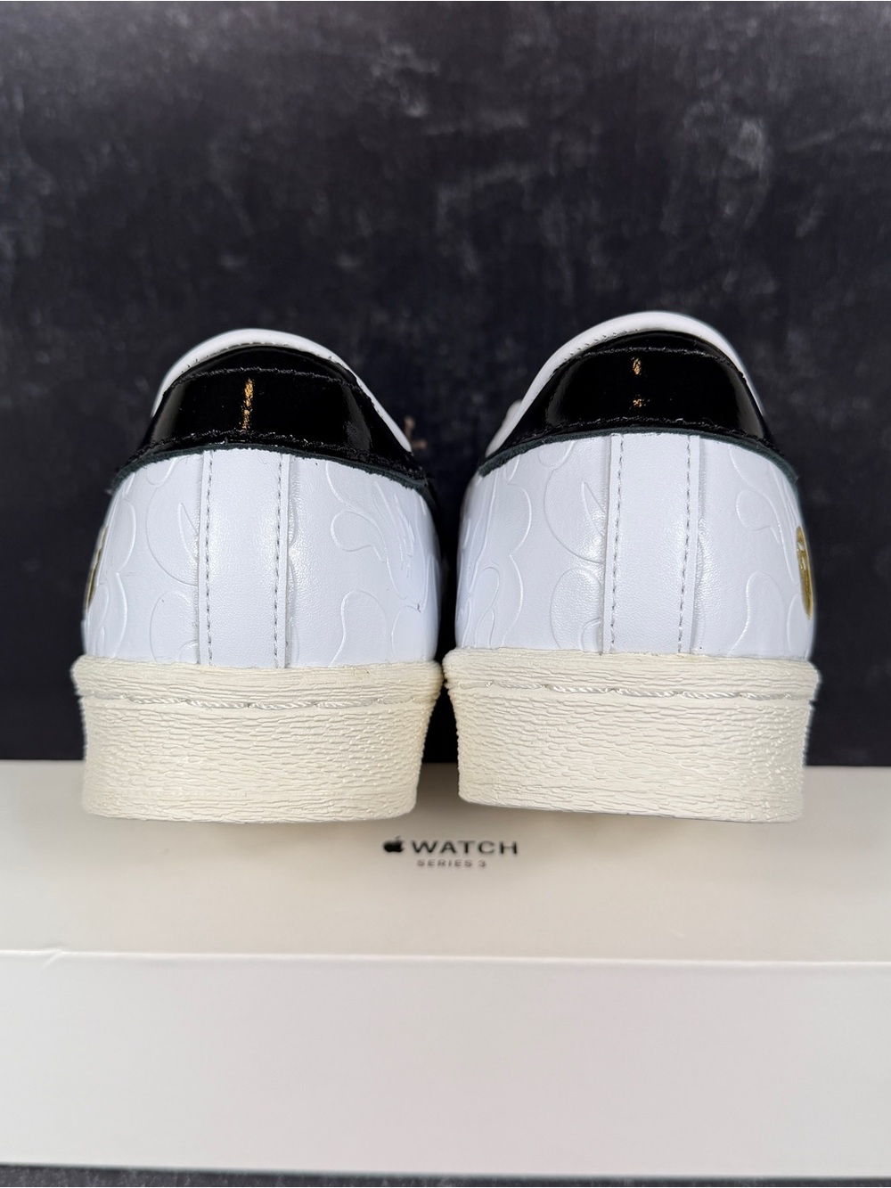 ADIDAS BAPE SUPERSTAR VINTAGE WHITE BLACK WOMENS SHOES SIZE 7 NEW - Picture 3 of 10